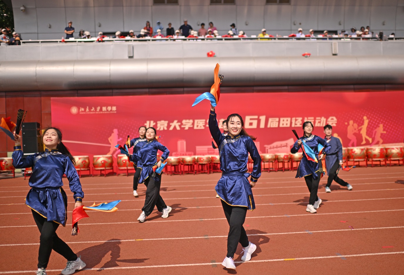 8712edcc4968448e890262c6203c2cf2.jpg